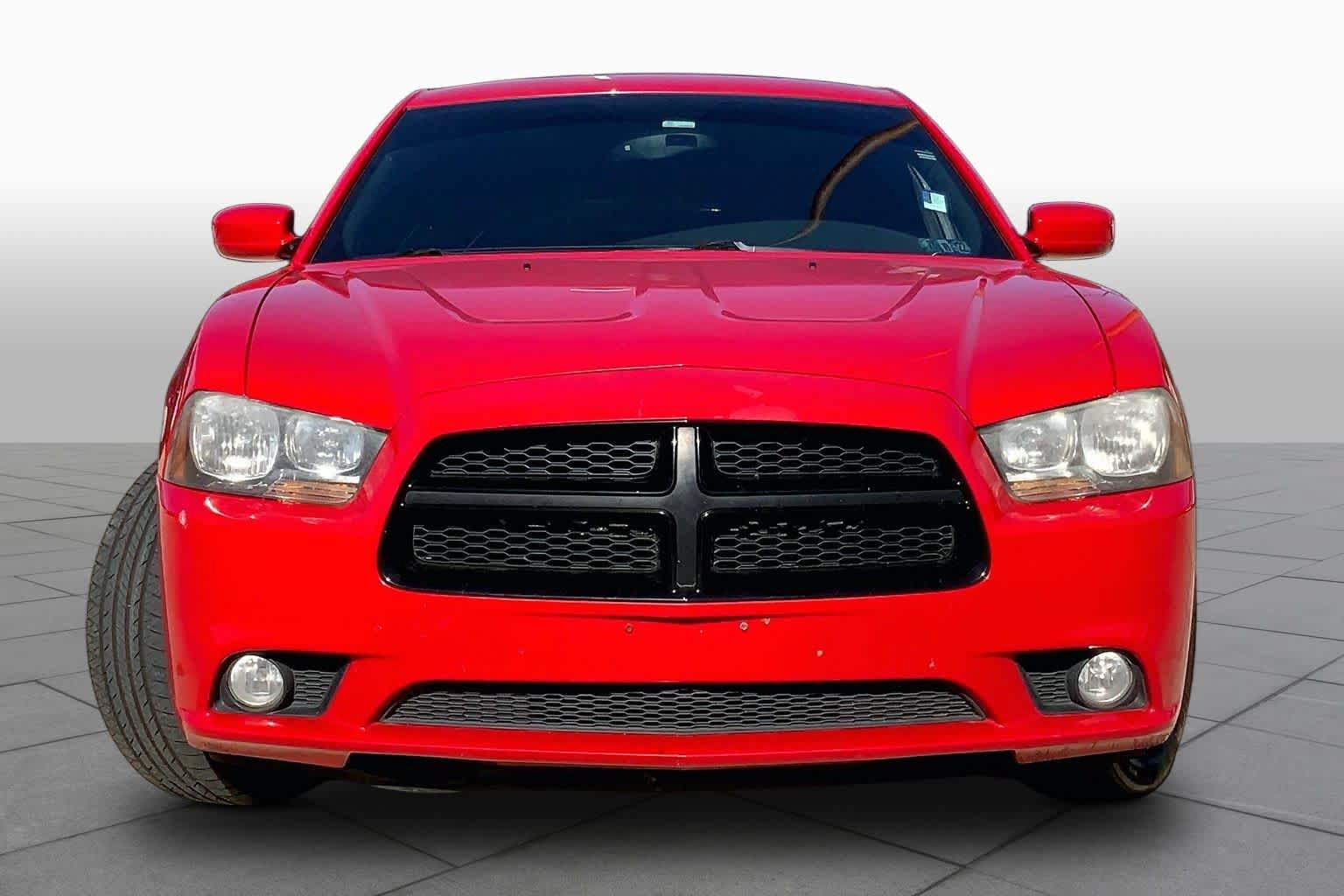 Used 2014 Dodge Charger SXT AWD/4WD image 4