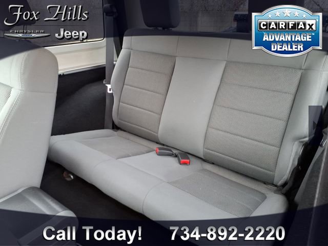 Used 2008 Jeep Wrangler Sahara w/ Dual Top Group image 11