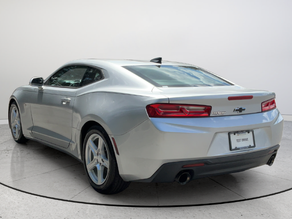Certified 2018 Chevrolet Camaro LT RWD image 6