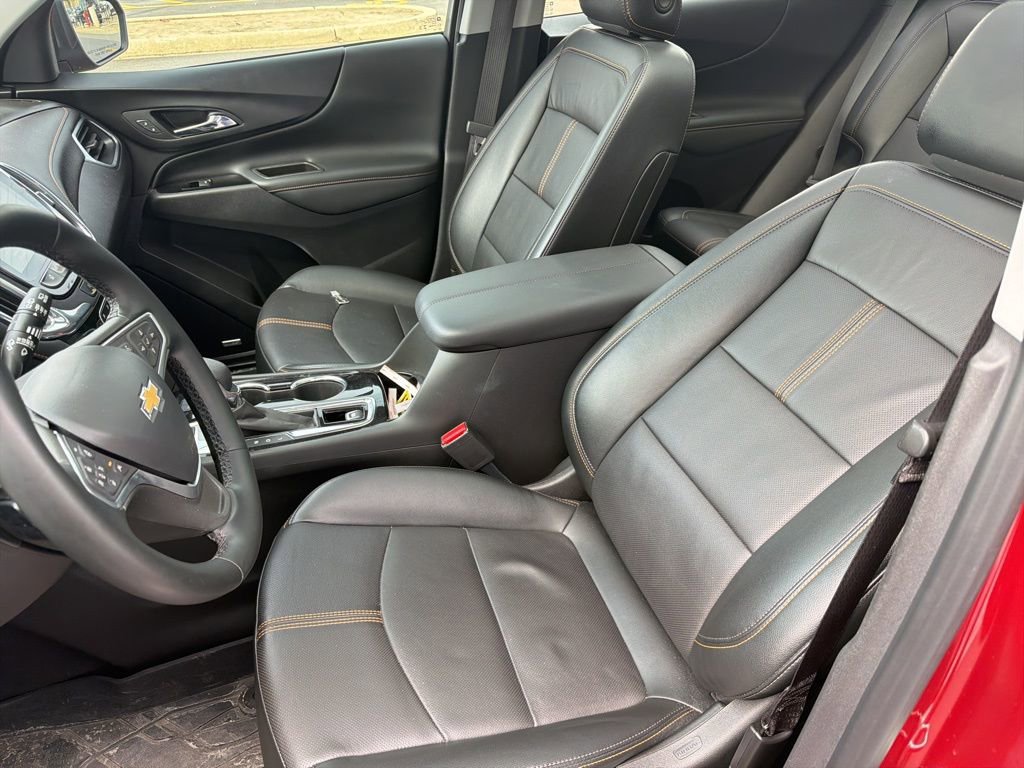 Used 2023 Chevrolet Equinox Premier image 10