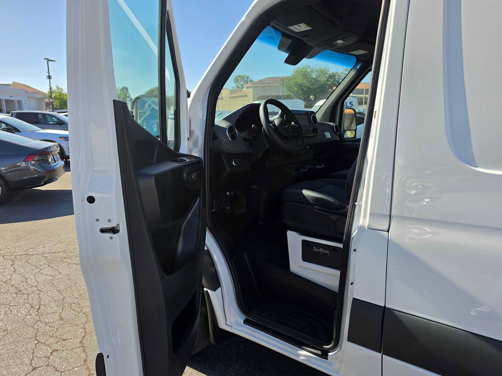 New 2026 Mercedes-Benz Sprinter 2500 image 17