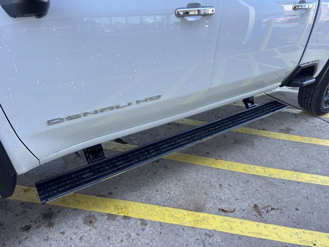 New 2026 GMC Sierra 2500 Denali w/ Denali Reserve Package image 14