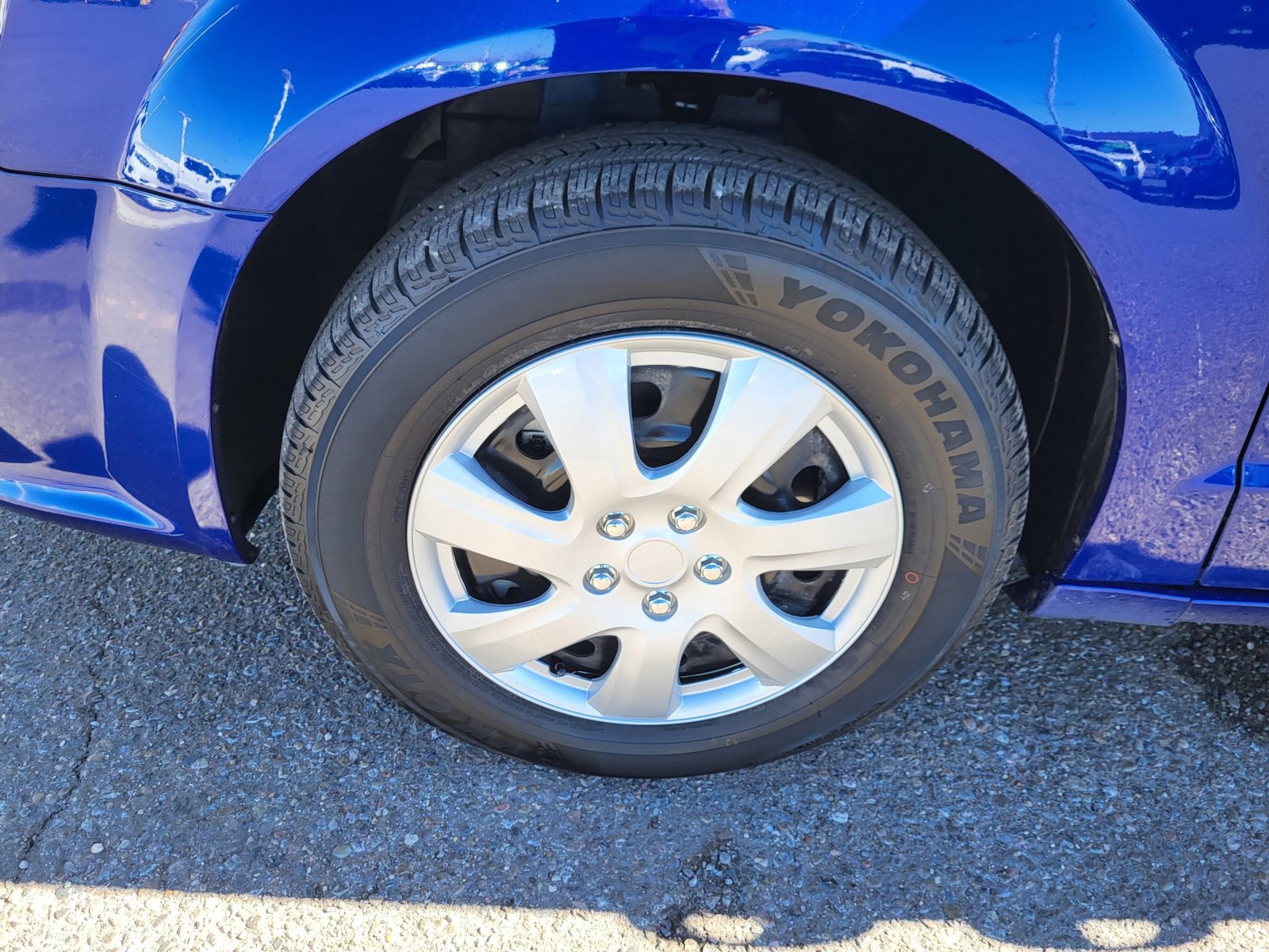 Used 2019 Dodge Grand Caravan SE w/ UConnect Hands-Free Group image 24