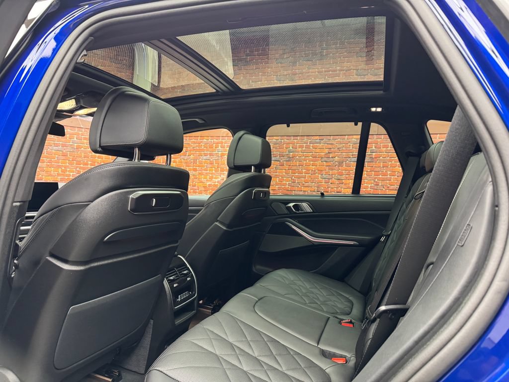 Used 2025 BMW X5 M60i AWD/4WD image 3
