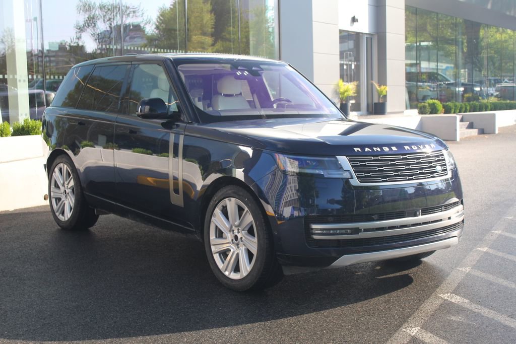 Used 2023 Land Rover Range Rover SE AWD/4WD image 10