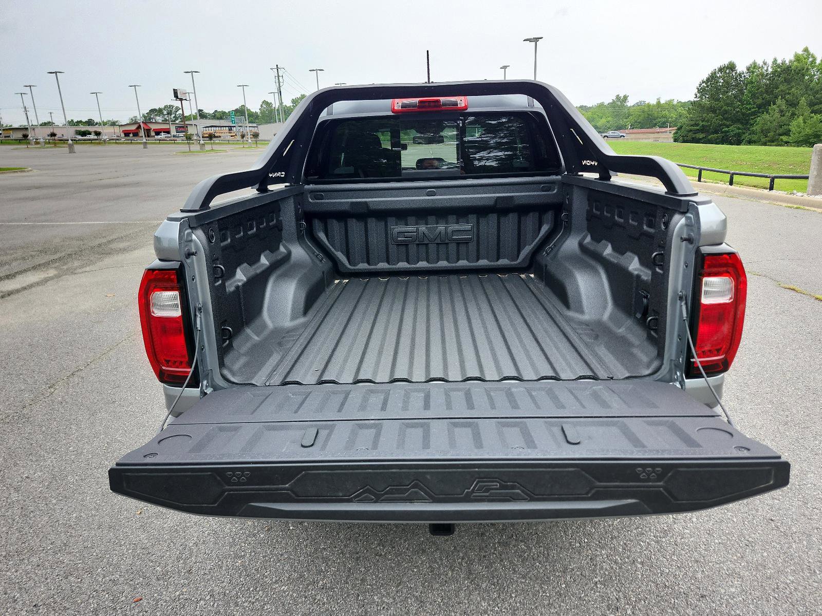 New 2025 GMC Canyon AT4 w/ Nightfall Edition image 8