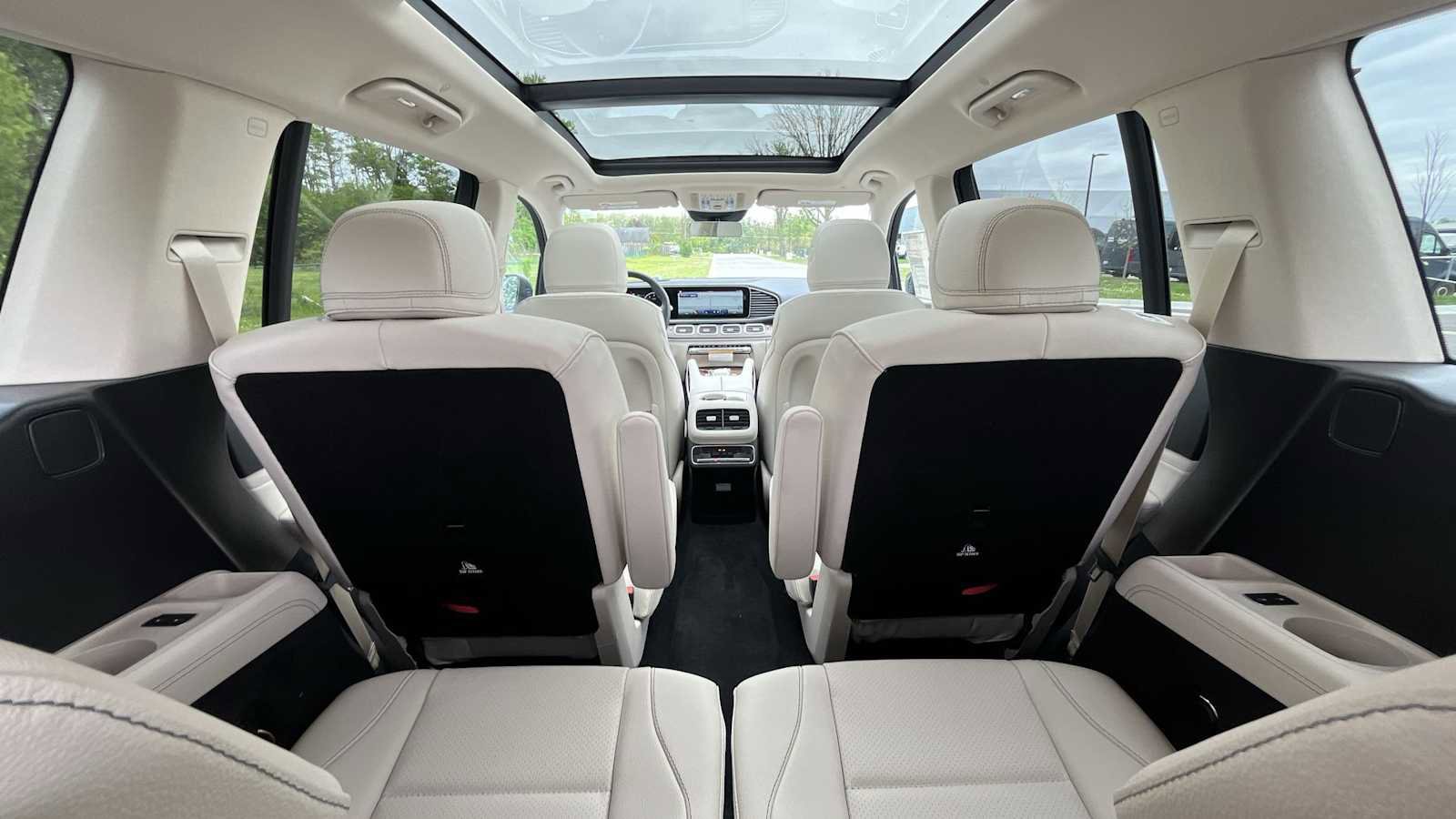 New 2026 Mercedes-Benz GLS 450 4MATIC image 12