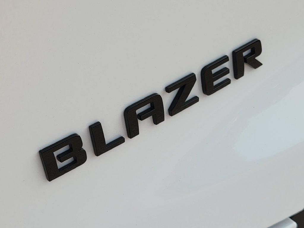 New 2026 Chevrolet Blazer LT w/ Midnight/Sport Edition FWD image 7