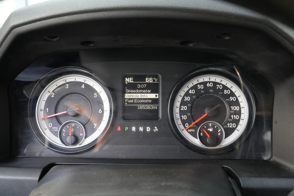 Used 2014 RAM 1500 Express w/ Ram Charger Package AWD/4WD image 41