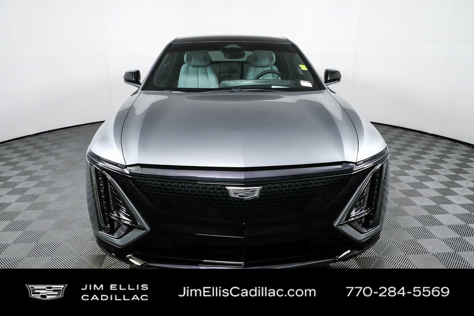 Used 2024 Cadillac Lyriq Sport w/ LPO, Floor Liner Package AWD/4WD image 28