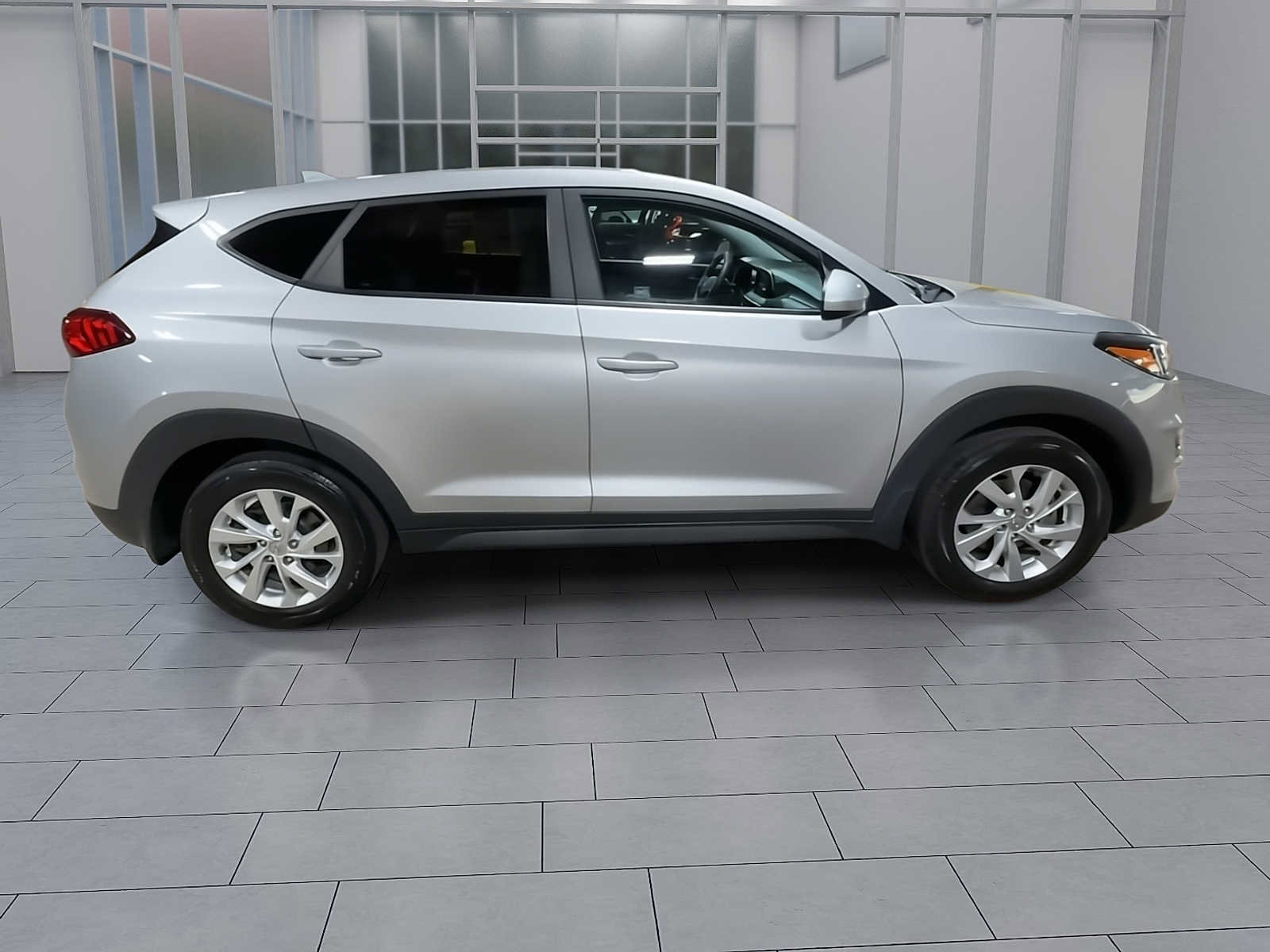 Used 2020 Hyundai Tucson SE image 9