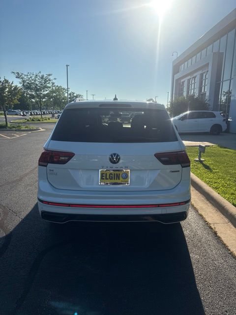 Certified 2023 Volkswagen Tiguan SE R-Line AWD/4WD image 6
