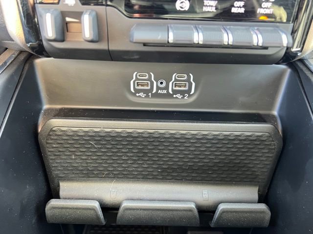Used 2024 RAM 3500 Laramie image 25