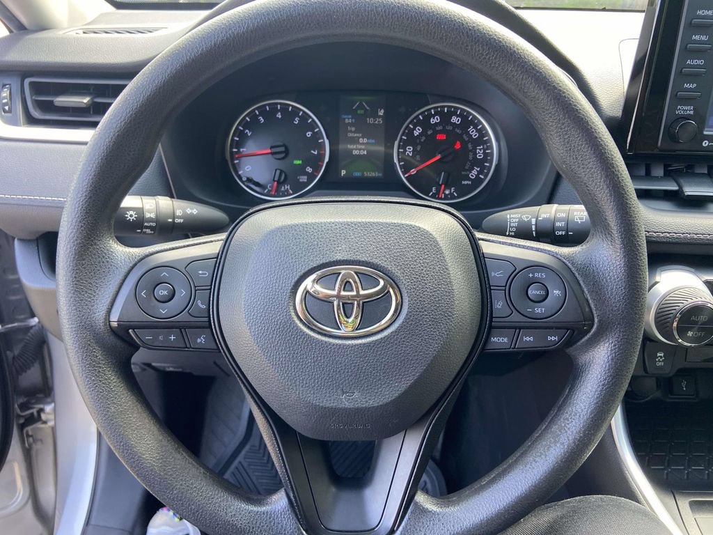 Used 2021 Toyota RAV4 XLE FWD image 34