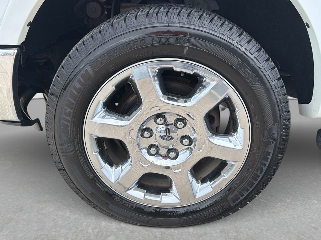 Used 2014 Ford F150 Lariat w/ Lariat Chrome Package AWD/4WD image 12