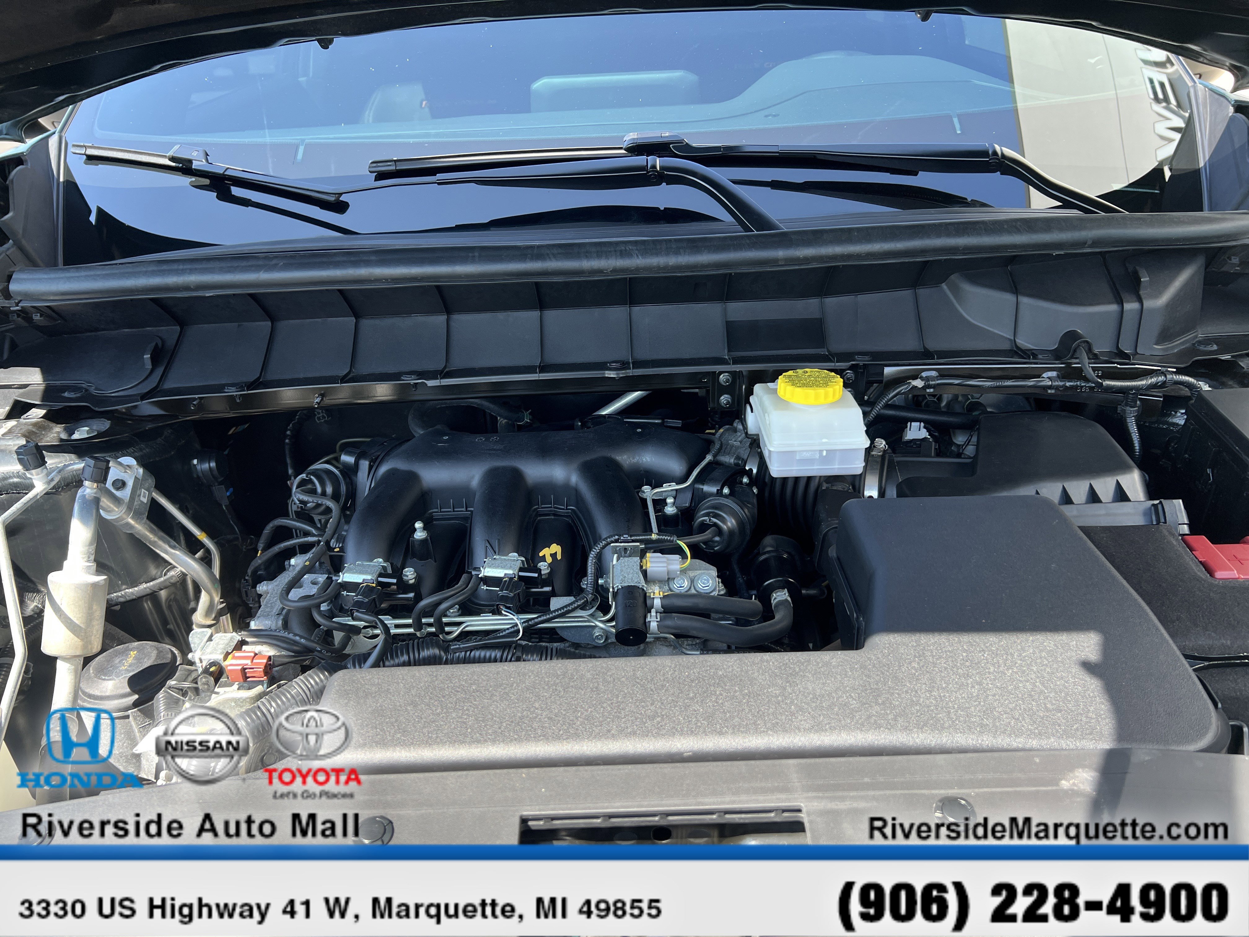 Used 2023 Nissan Pathfinder Rock Creek AWD/4WD image 13