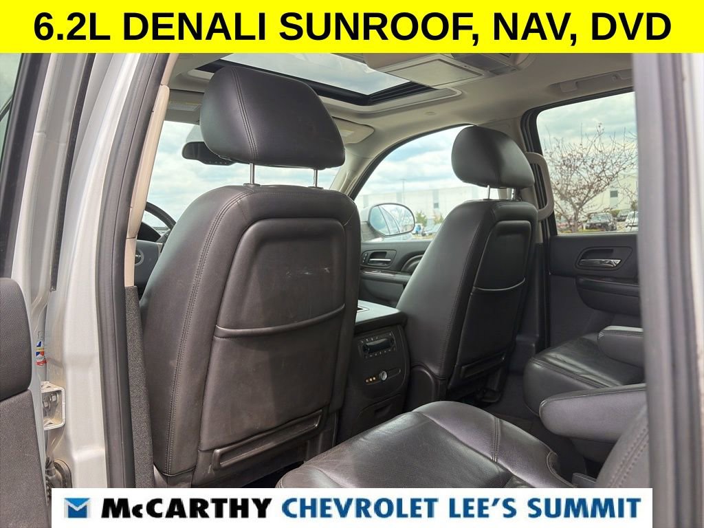 Used 2011 GMC Yukon XL Denali AWD/4WD image 44