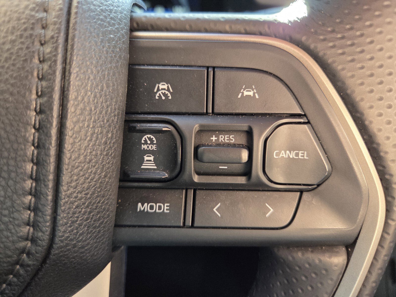 Used 2025 Toyota 4Runner TRD Off-Road Premium image 26