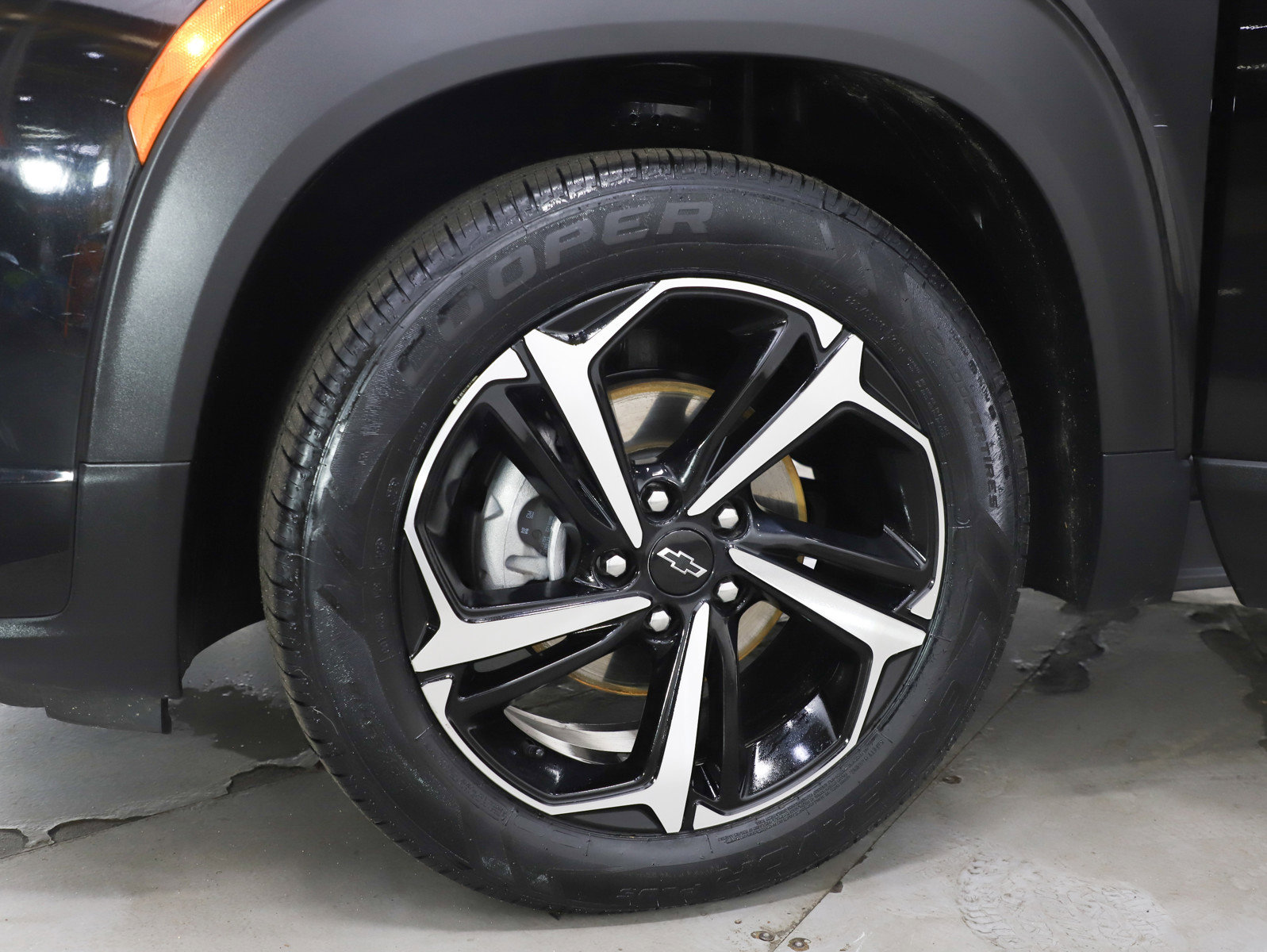 Used 2023 Chevrolet TrailBlazer RS w/ Convenience Package image 30