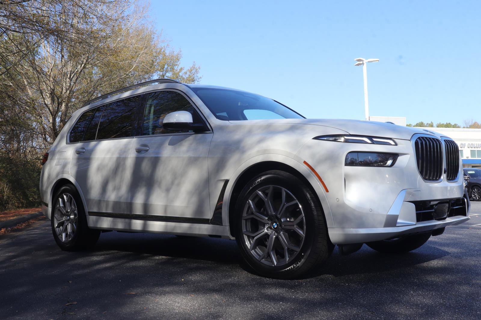 New 2026 BMW X7 xDrive40i image 9