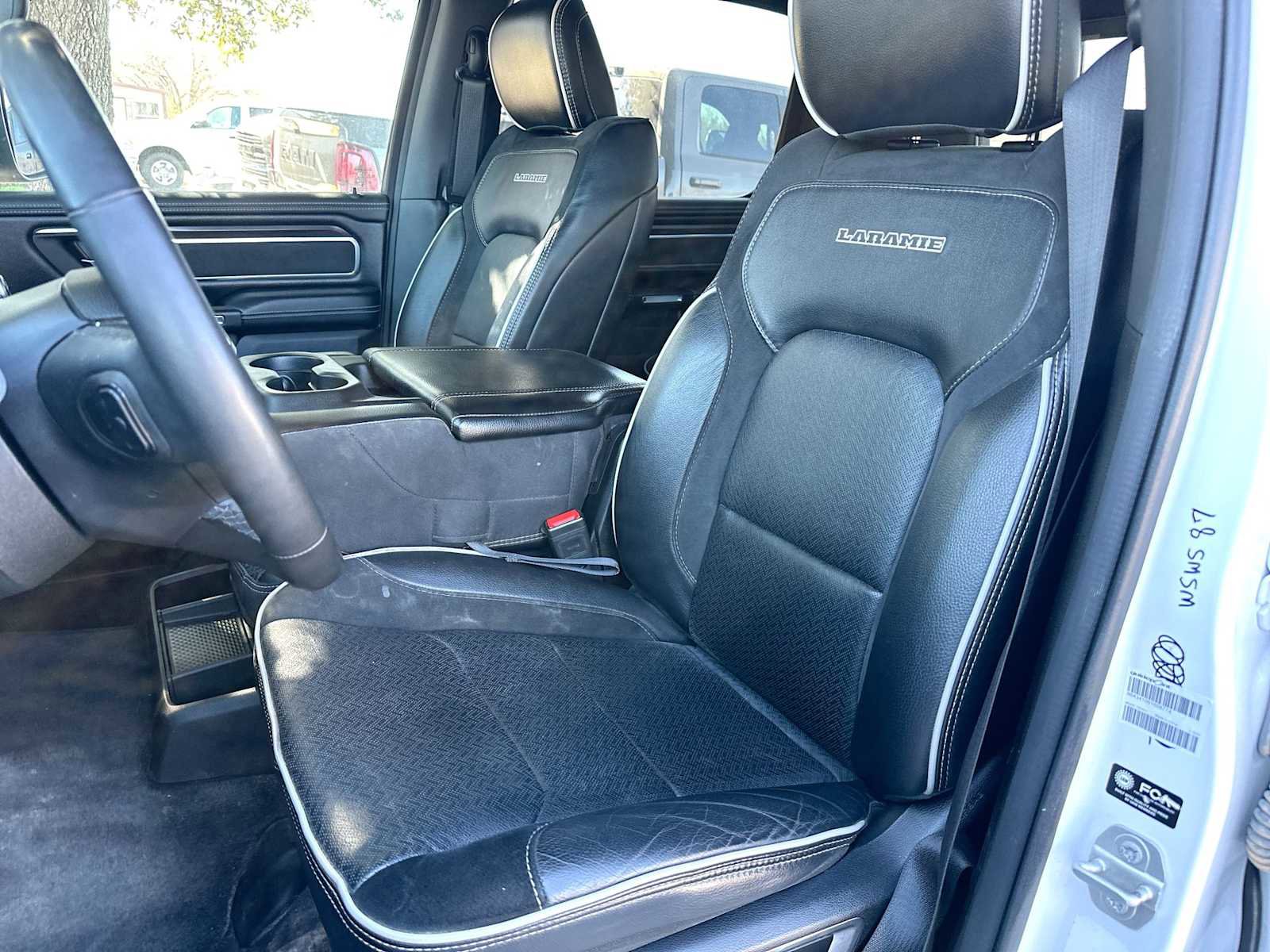 Used 2025 RAM 1500 Laramie image 17