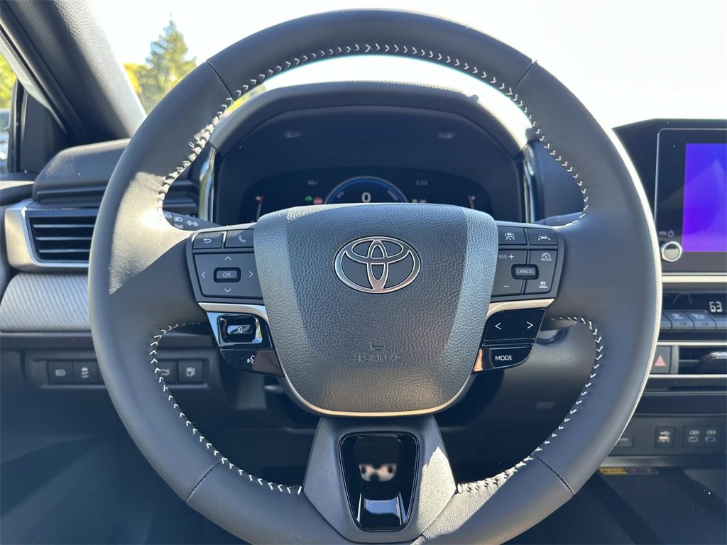 New 2026 Toyota Camry SE image 19