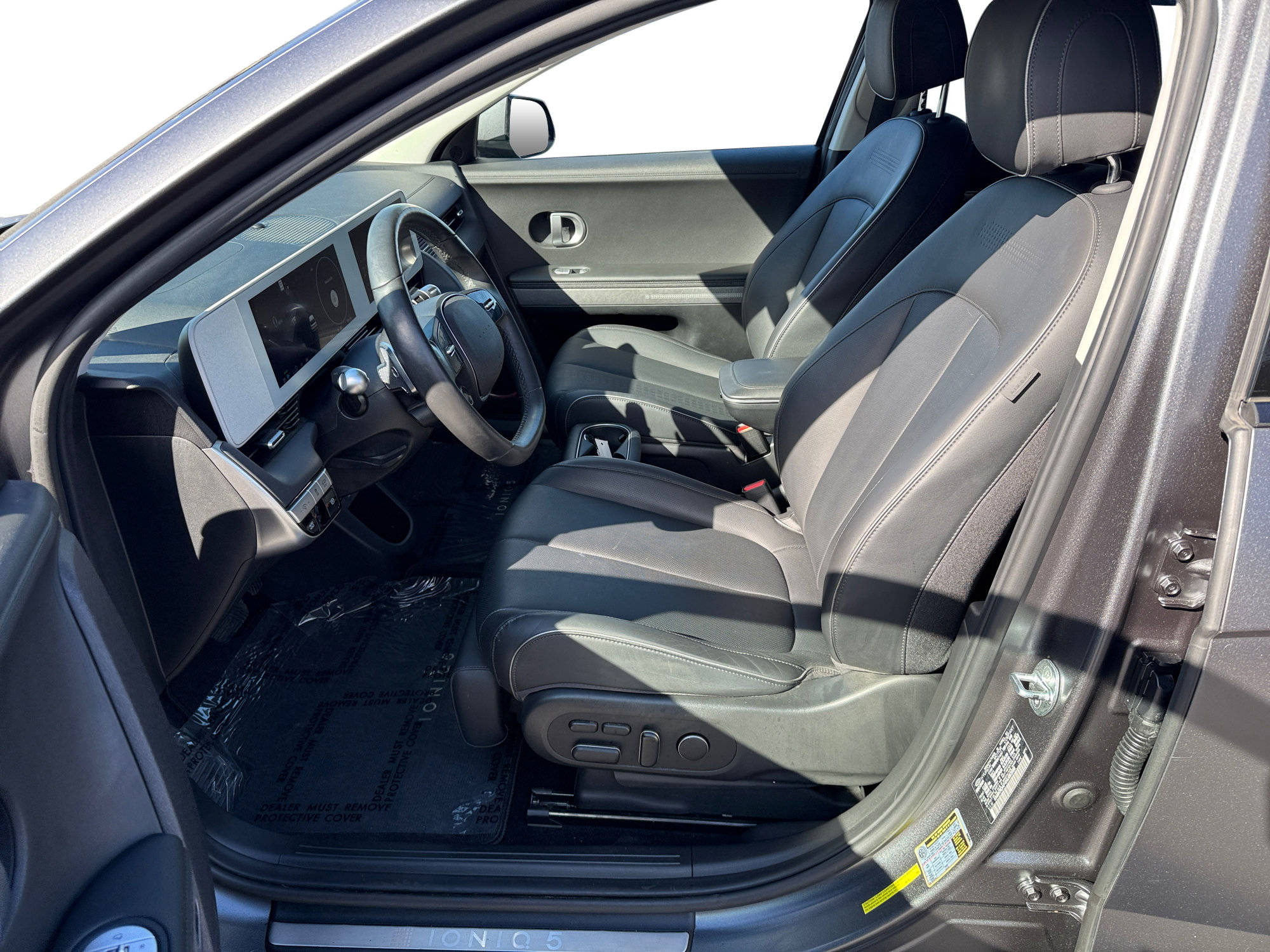 Certified 2022 Hyundai Ioniq 5 Limited w/ Cargo Package image 10