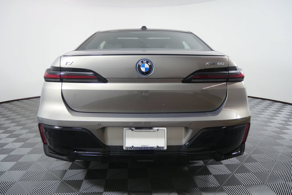 New 2026 BMW i7 xDrive60 AWD/4WD image 4