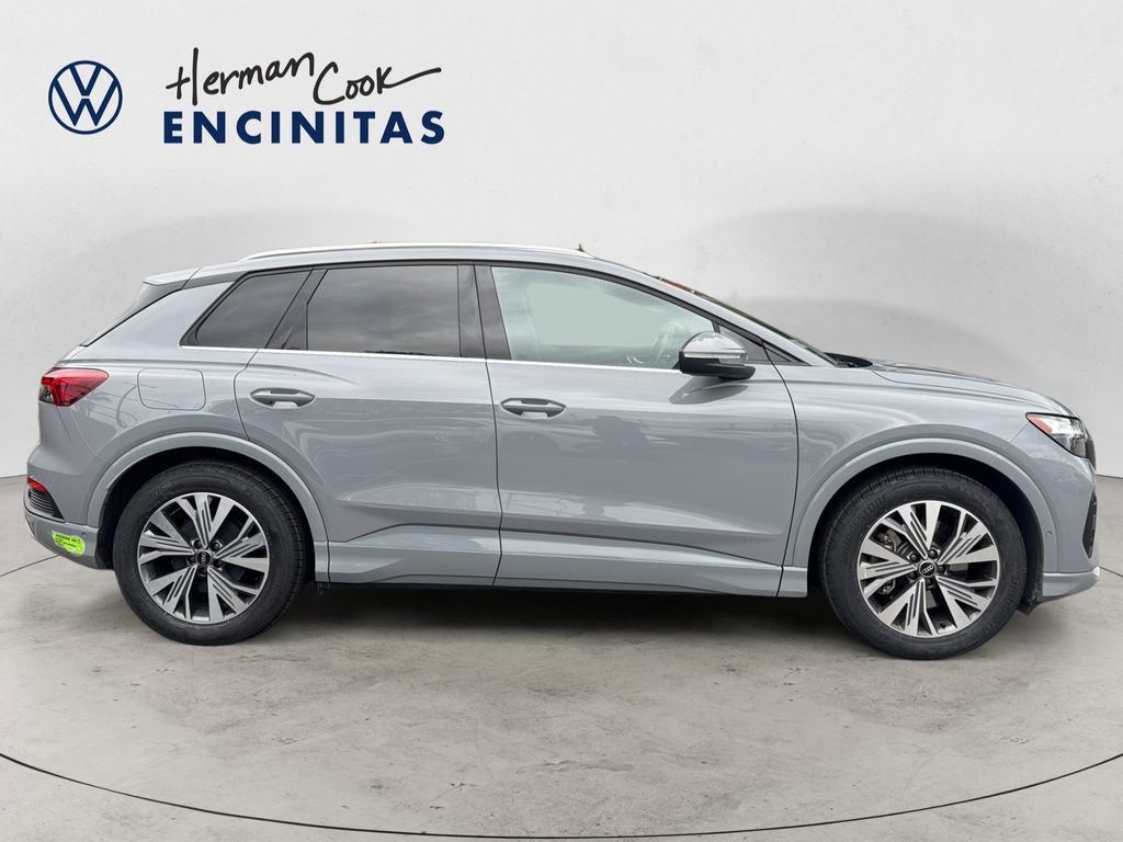 Used 2023 Audi Q4 e-tron Premium Plus w/ Premium Plus image 6