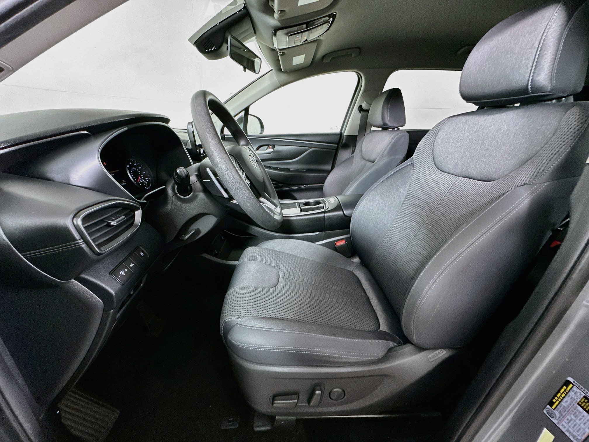 Used 2021 Hyundai Santa Fe SEL FWD image 13