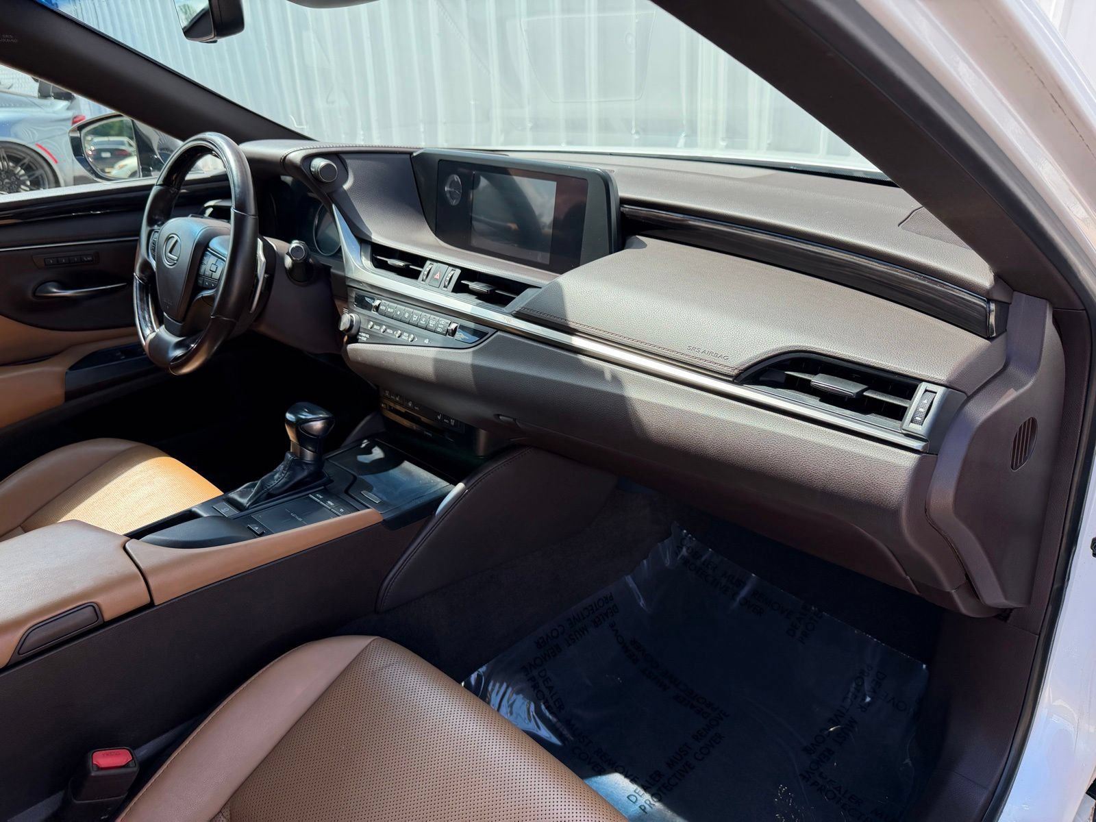 Used 2021 Lexus ES 250 w/ Premium Package AWD/4WD image 17