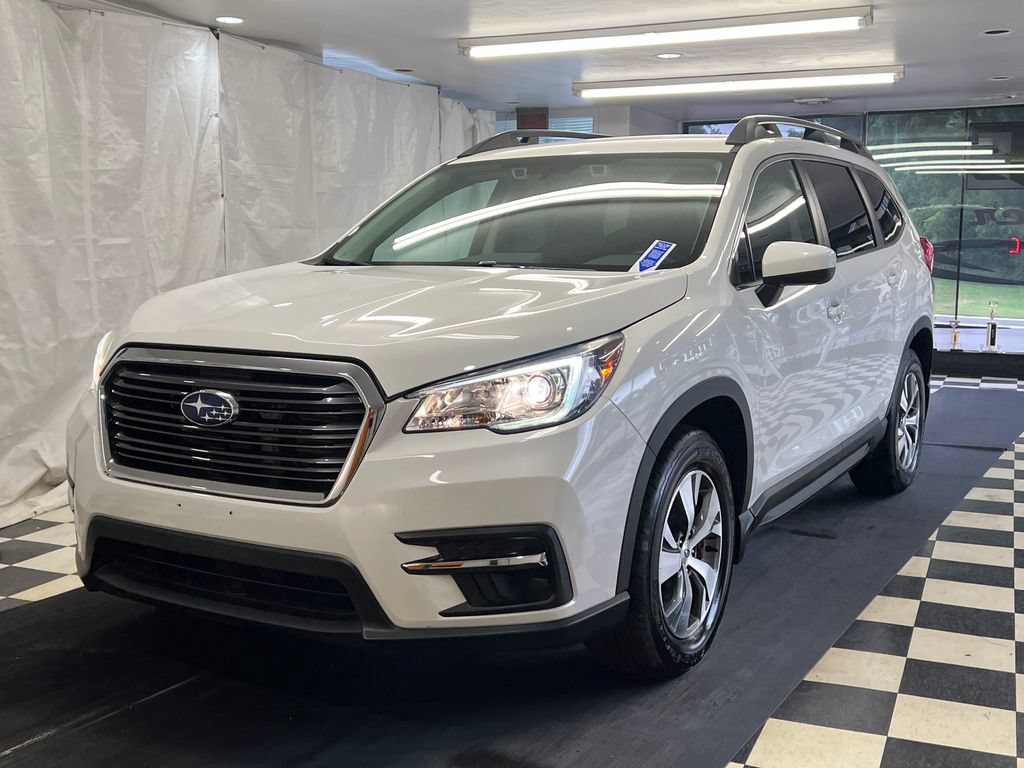 Used 2020 Subaru Ascent Premium w/ Convenience Package AWD/4WD image 3