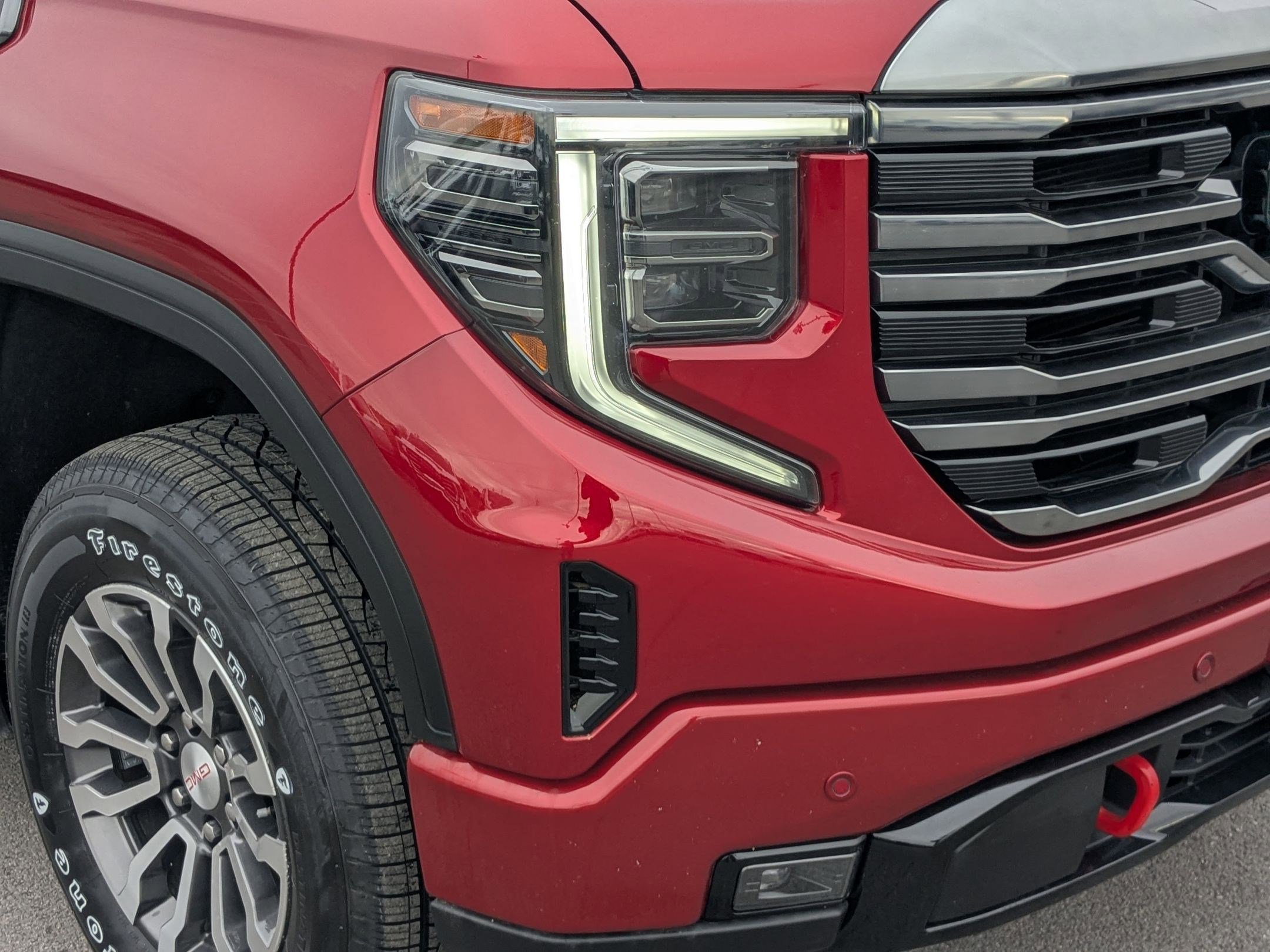 Certified 2022 GMC Sierra 1500 AT4 w/ AT4 Premium Package image 11
