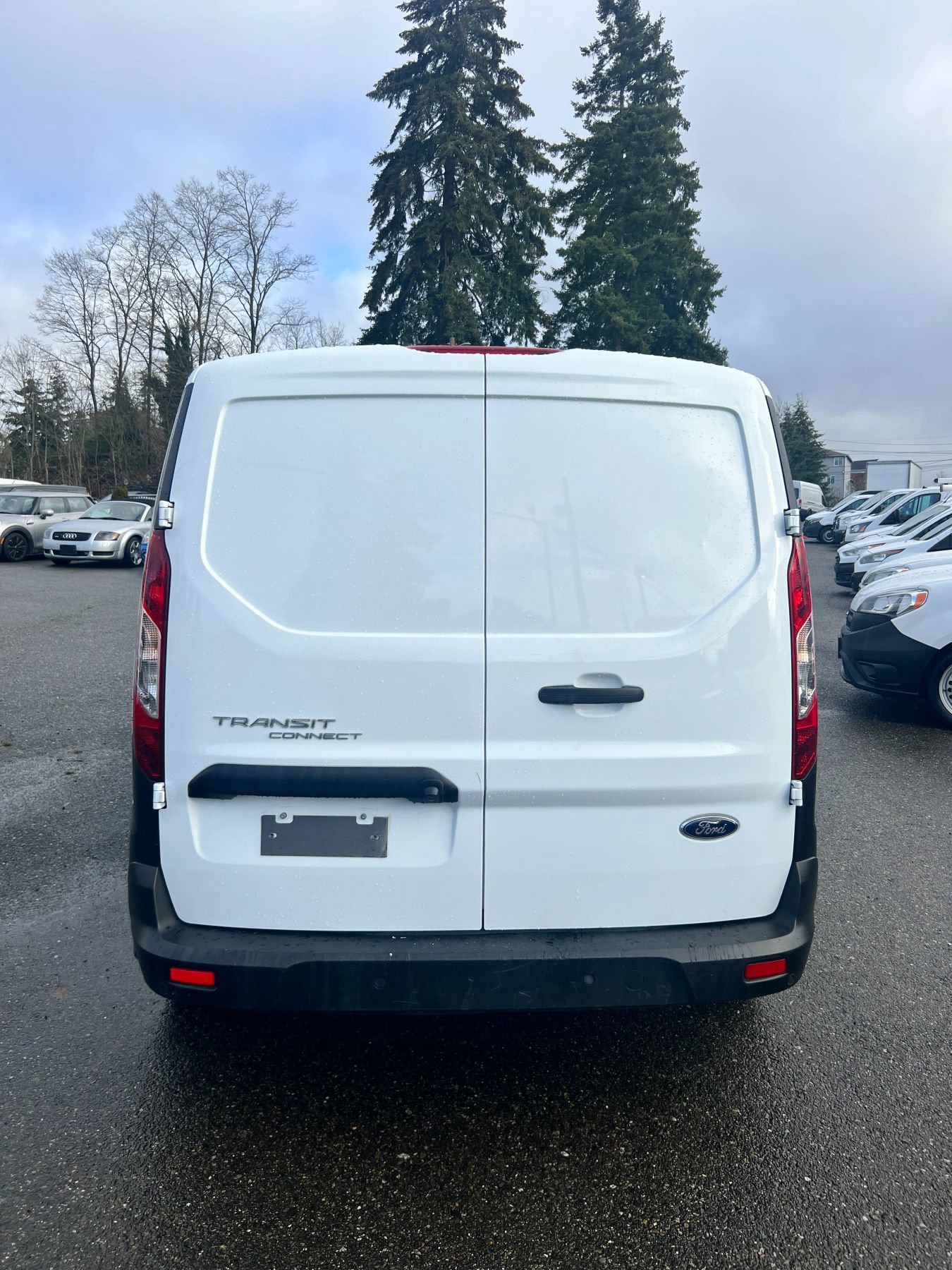 Used 2021 Ford Transit Connect XL image 6