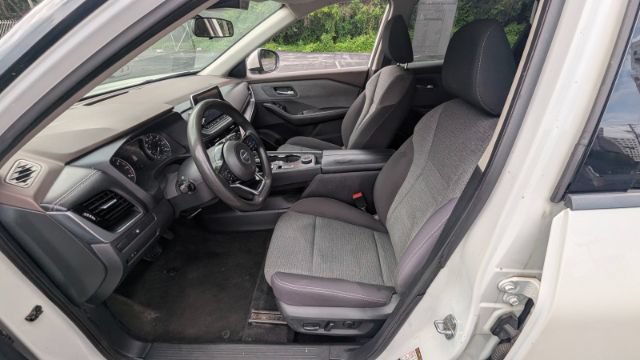 Used 2021 Nissan Rogue SV AWD/4WD image 16