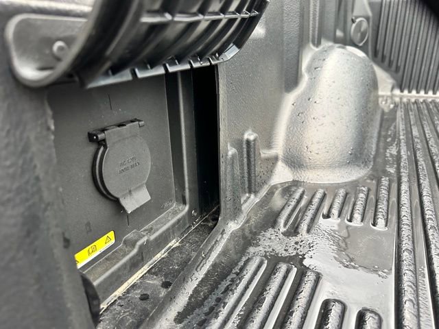 Used 2024 Ford F150 Lariat image 8