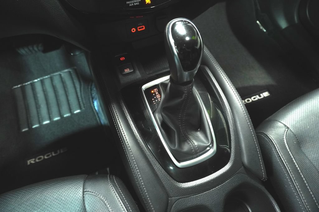 Used 2019 Nissan Rogue SL w/ Premium Package AWD/4WD image 19