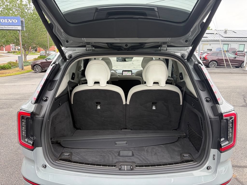 Certified 2025 Volvo EX90 Ultra AWD/4WD image 11