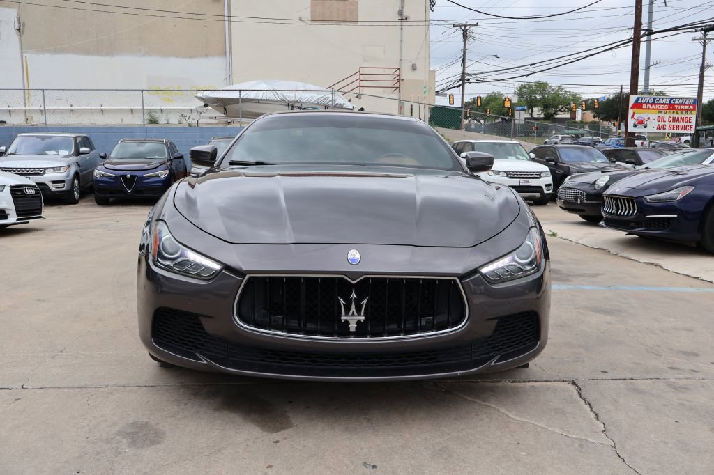 Used 2017 Maserati Ghibli RWD image 2