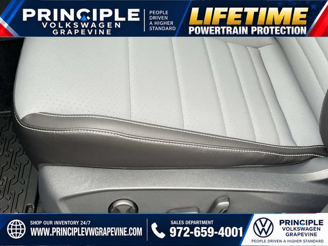 New 2026 Volkswagen Jetta SE FWD image 13