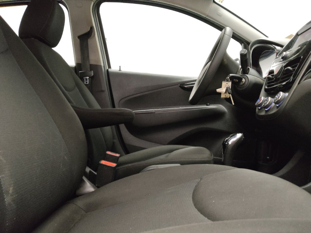 Used 2021 Chevrolet Spark LT FWD image 21