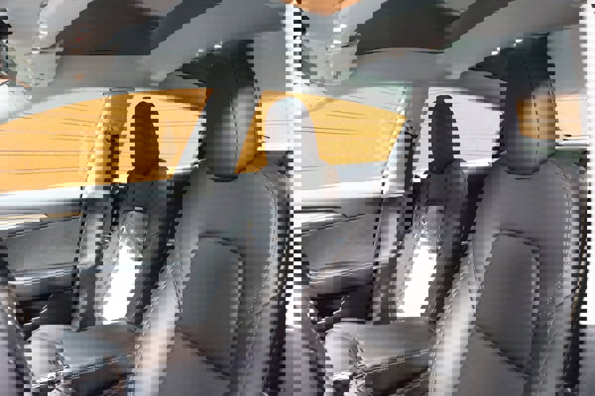 Used 2023 Tesla Model 3 Long Range image 19