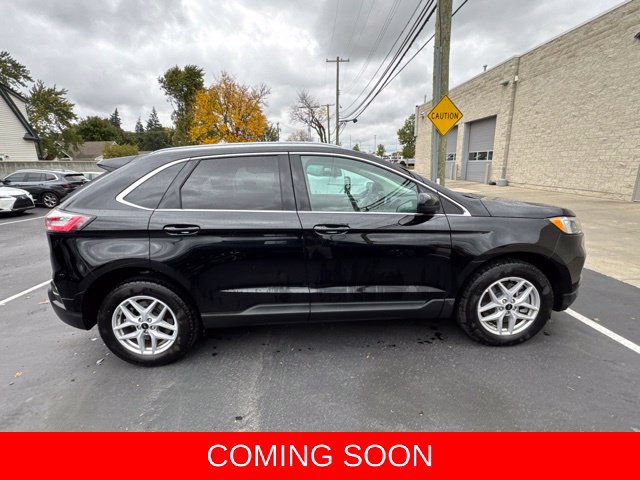 Used 2024 Ford Edge SEL w/ Convenience Package AWD/4WD image 2