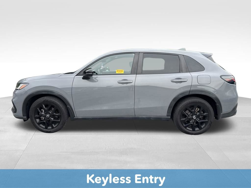 Used 2023 Honda HR-V Sport image 4