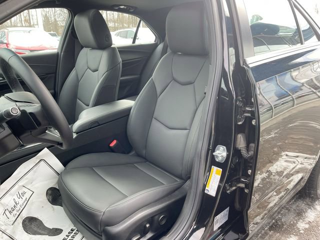Used 2025 Cadillac CT4 Luxury RWD image 19