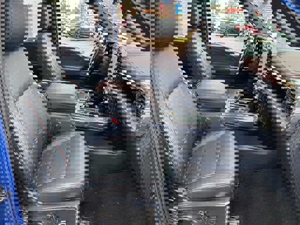 Used 2022 Ford F150 Lariat w/ Equipment Group 502A High image 28