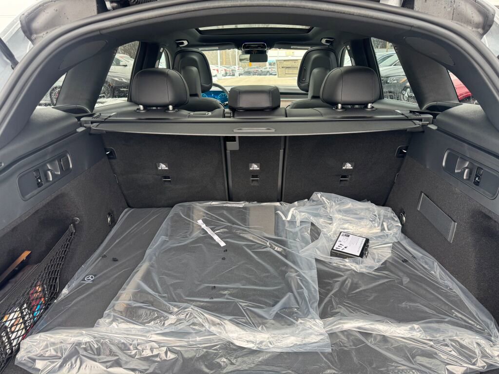 New 2026 Mercedes-Benz GLC 300 4MATIC image 17