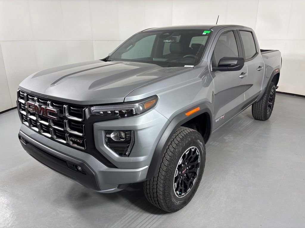 Used 2026 GMC Canyon AT4 AWD/4WD image 4