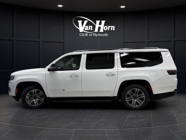 Used 2024 Jeep Wagoneer L Series II w/ Convenience Group I image 12