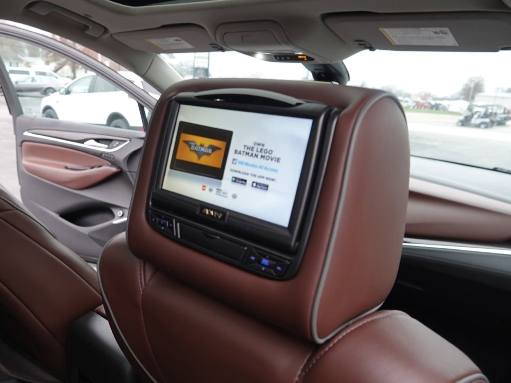 Used 2019 Buick Enclave Avenir image 32